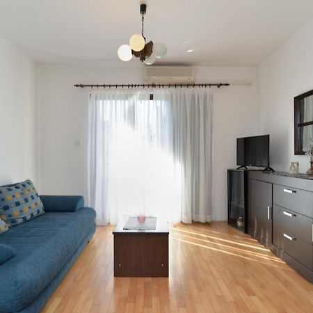 Вилла House Premantura 1096 Экстерьер фото