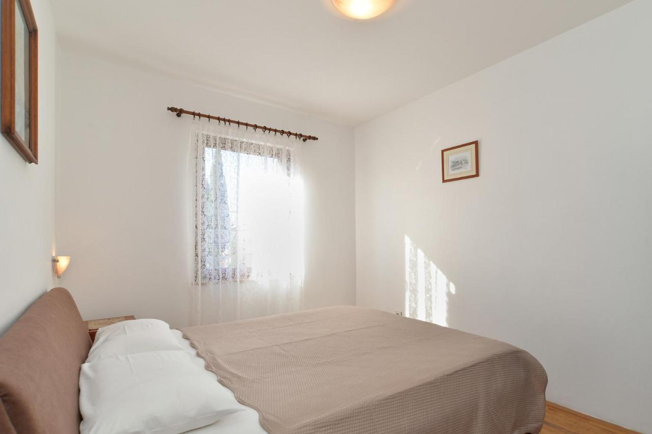 Вилла House Premantura 1096 Экстерьер фото