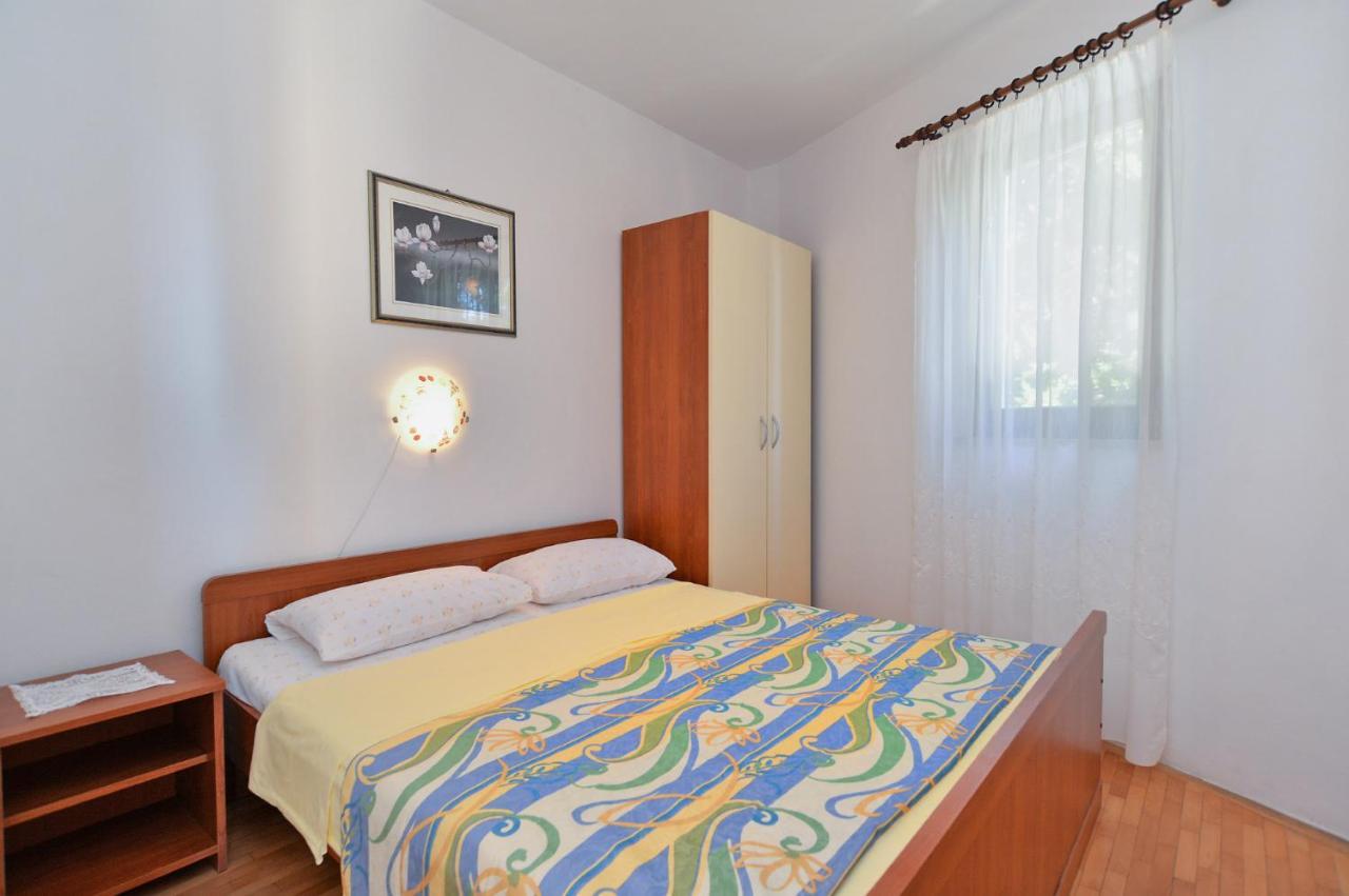 Вилла House Premantura 1096 Экстерьер фото